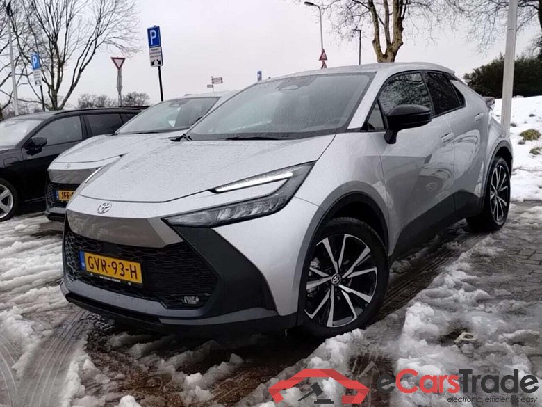 TOYOTA C-HR 1.8 Hybrid 140 Dynamic #1