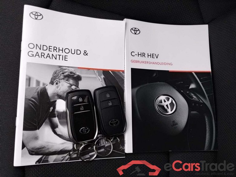 TOYOTA C-HR 1.8 Hybrid 140 Dynamic #6