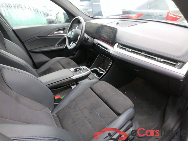 IX1 XDRIVE 30E 313 M SPORT RSK WIP #3