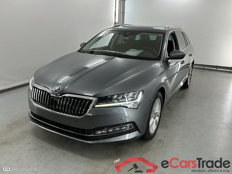 SKODA SUPERB COMBI 2.0 CRTDI 90KW DSG7 CLEVER+