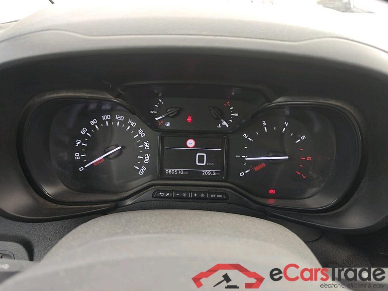 CITROEN Berlingo / 2018 / 5P / combi Talla M BlueHDi 100 S&S LIVE PACK (IND) #4