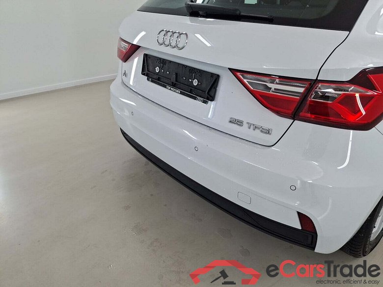AUDI A1 SPORTBACK 1.0 25 TFSI ATTRACTION #6