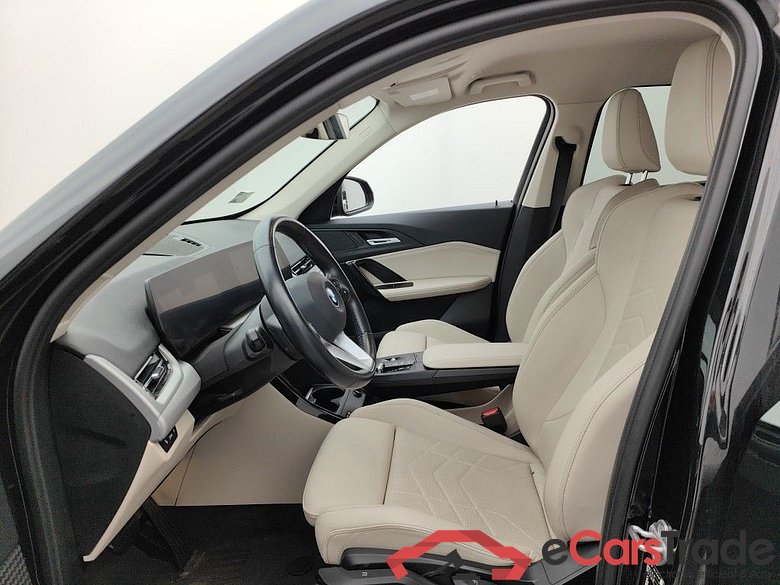 BMW X1 - 2023 1.5iA 326hp xDrive30e PHEV 5d #3