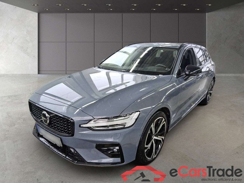 Volvo V60 Kombi (2018->) DE - Kb5 B5 (Benzin) AWD EU6d, Plus Dark Mild-Hybrid AWD (EURO 6d), 2021 - 2022