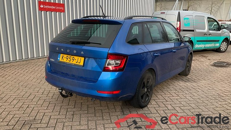 SKODA FABIA COMBI 1.0tsi greentech sport business 70kW #5