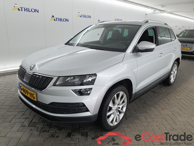 SKODA Karoq 1.0 TSI Greentech DSG-7 Ambition Buss 5D 85kW