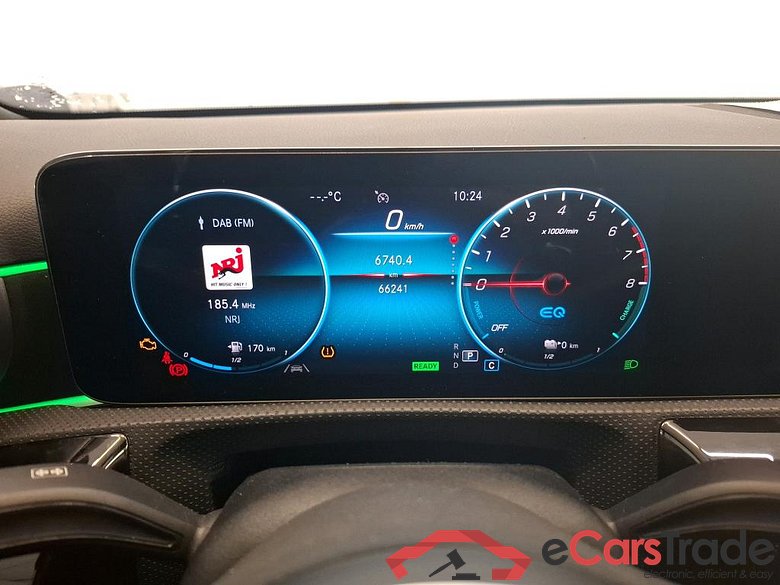 MERCEDES-BENZ Classe A Compact / 2018 / 5P / Berline A 250 e AMG Line 8G-DCT #6