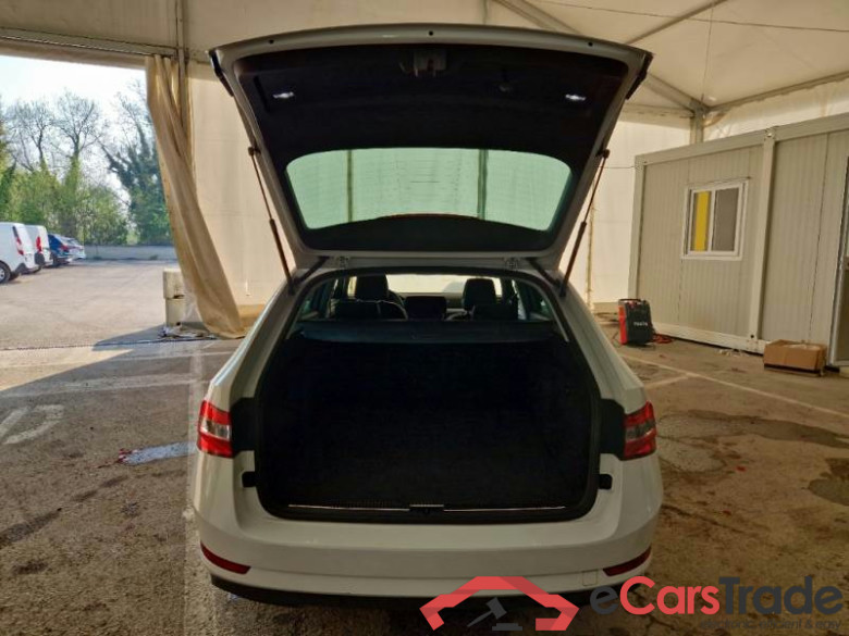 SKODA SUPERB WAGON / 2019 / 5P / STATION WAGON 1.4 TSI PLUG-IN HYBRYD EXECUTIVE DSG #5