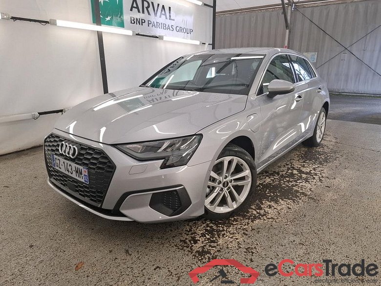 AUDI A3 Sportback / 2020 / 5P / Berline 40 TFSI e 204 S Tronic Design