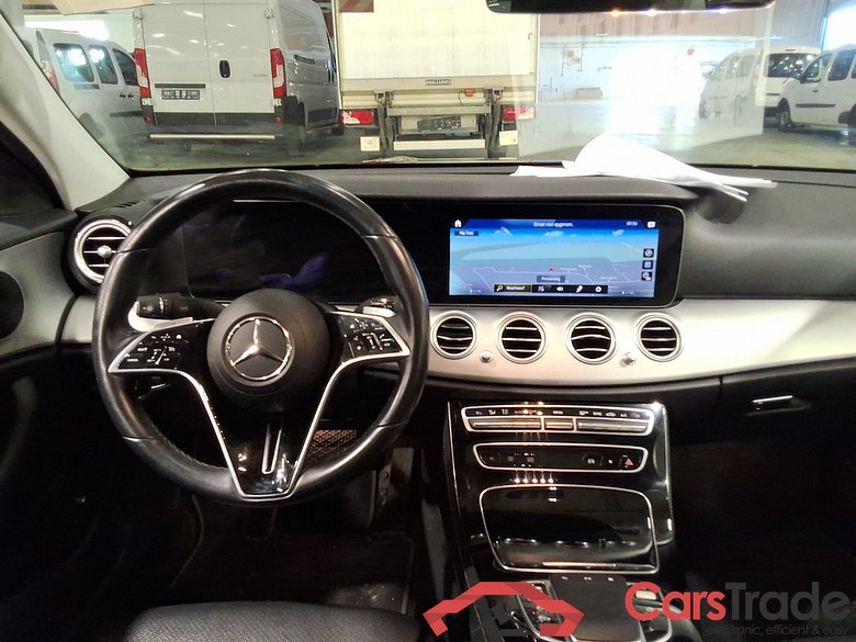 MERCEDES-BENZ E-CLASS BERLINE 1.6 E 200 D AUTO #6