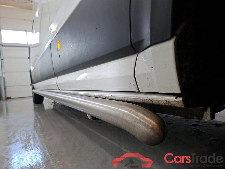 VOLKSWAGEN Crafter 103 kW #6