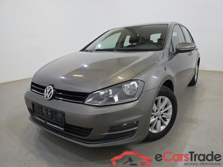 Volkswagen Golf 1.6 TDI Navi Klima PDC ... #1