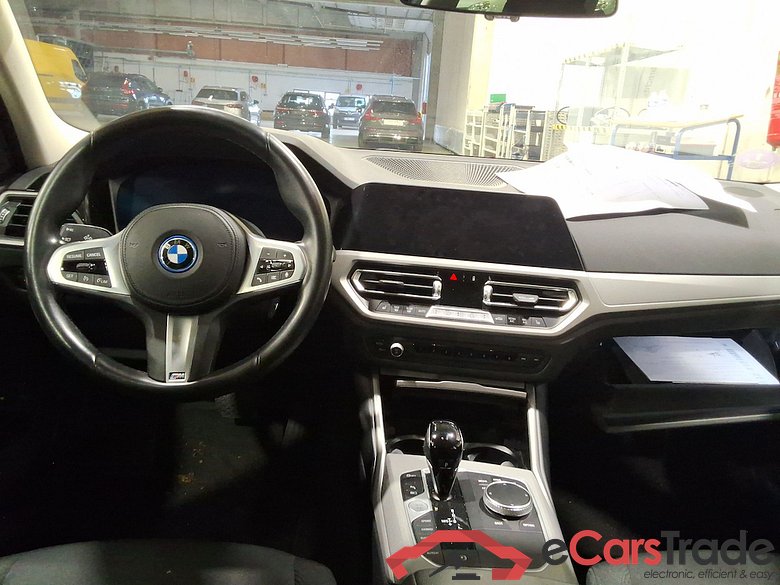 BMW 3 SERIES TOURING 2.0 320E TOURING #6