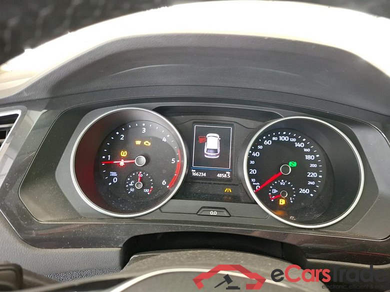 VOLKSWAGEN Tiguan 5p SUV 2.0 TDI 150 DSG7 Confortline Business #6