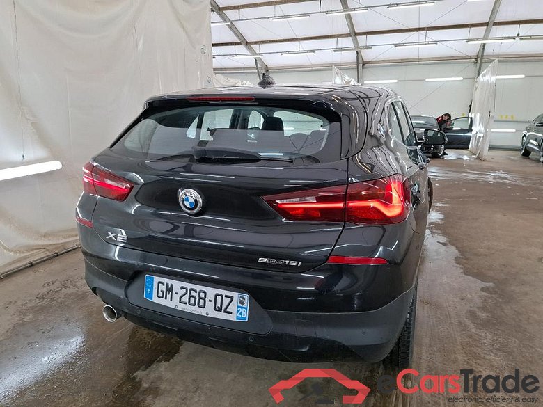 Série X2 sDrive 18i Lounge 1.5 135CV BVA7 E6d #3