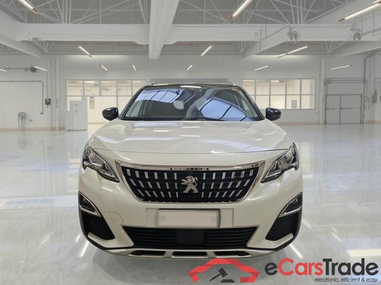 PEUGEOT 3008 / 2016 / 5P / SUV BLUEHDI 130 EAT8 SeS ALLURE #6