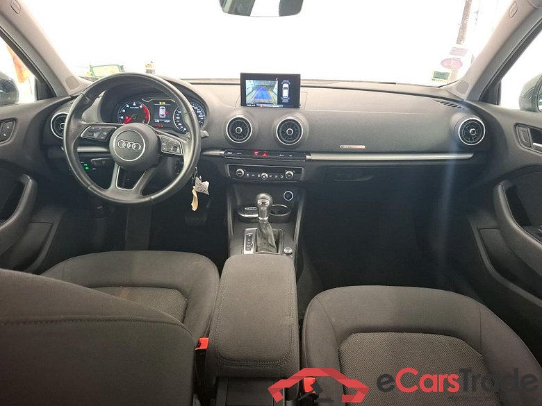 AUDI A3 Sportback / 2016 / 5P / Berline 30 TFSI S TRONIC BUSINESS LINE #5
