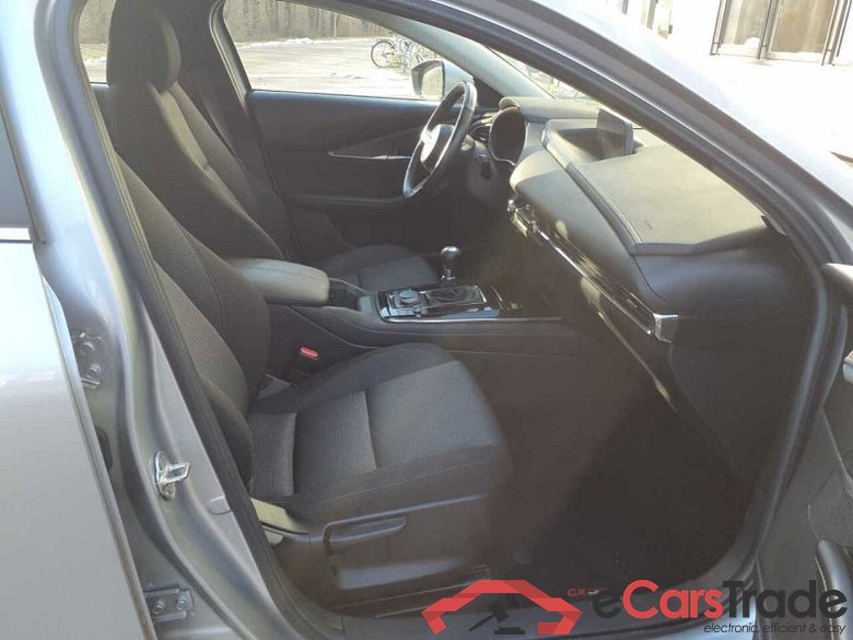 Mazda CX-30 (07.2019->) DE - SUV5 2.0 SKYACTIV-G M Hybrid EU6d, Selection 2WD (EURO 6d), 2019 - 2023 #4