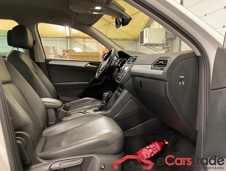 VOLKSWAGEN Tiguan Tiguan Comfortline 2.0 TDI SCR BMT 110 kW (150 ch) 7 vitesses DSG #3