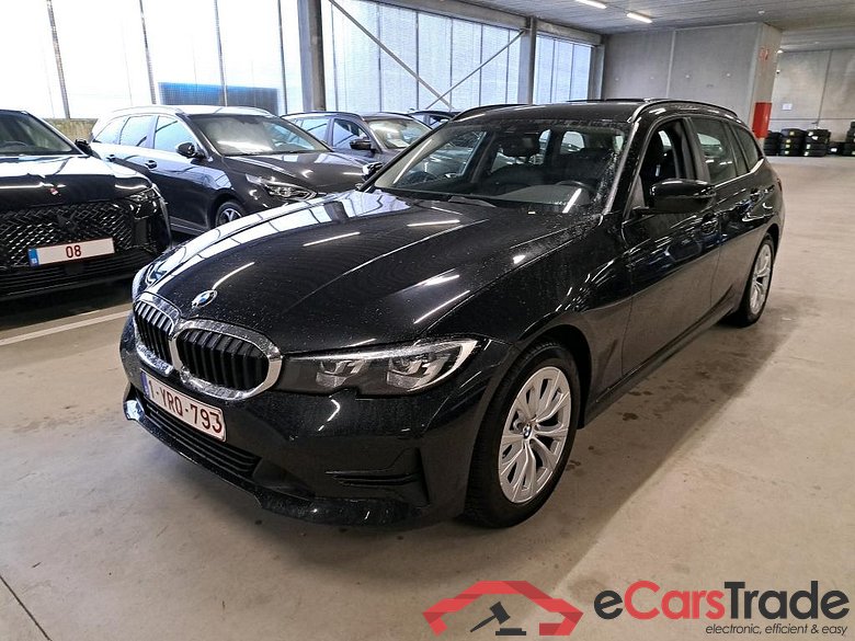 BMW - BMW 3 TOURING 318dA 136PK Business Edition Advantage & Pack Business  With Heated Seats & Towing Hook #1