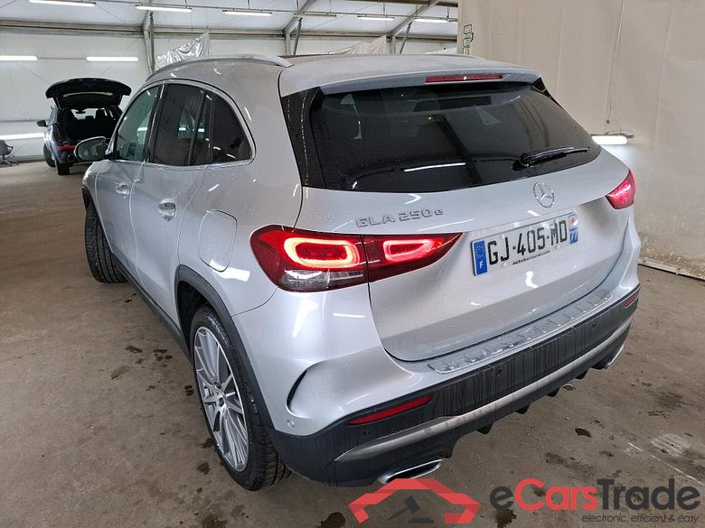 Mercedes GLA 250e Plug-In Hybrid AMG Aut. Pano LED-MultiBeam Widescreen Ambient Navi 1/2 Sport-Leather-Alcantra KeylessGo Camera Klima PDC ... #4