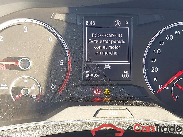 VOLKSWAGEN T-Roc / 2017 / 5P / todoterreno Advance 2.0 TDI 110kW (150CV) DSG (AC2) #5