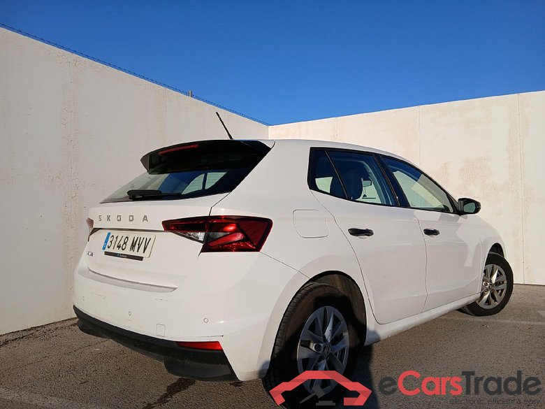 Fabia Essence 1.0 TSI 95CV MT5 6E #2