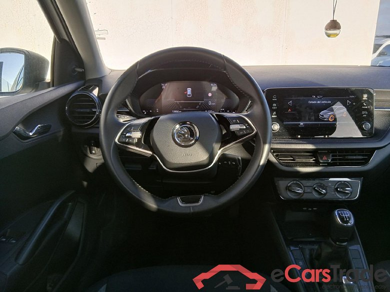 Fabia Essence 1.0 TSI 95CV MT5 6E #3