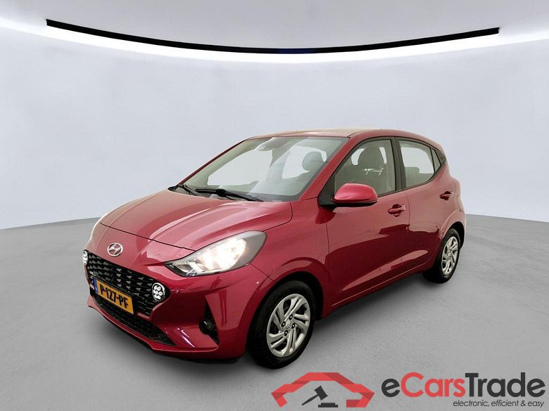HYUNDAI i10 49 kW #1