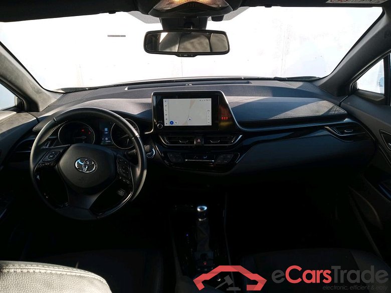 TOYOTA C-HR / 2019 / 5P / todoterreno 1.8 125H Advance #3