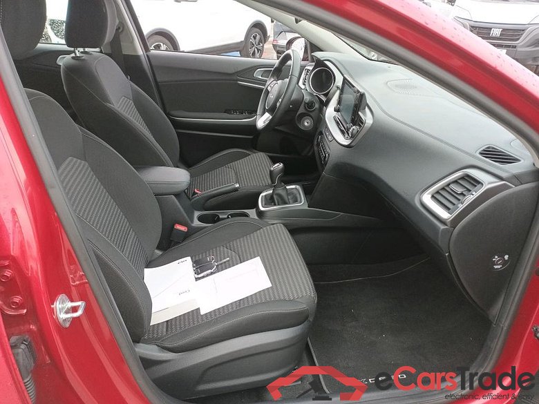 KIA XCeed / 2019 / 5P / todoterreno 1.0 T-GDi Drive 88kW (120CV) #6