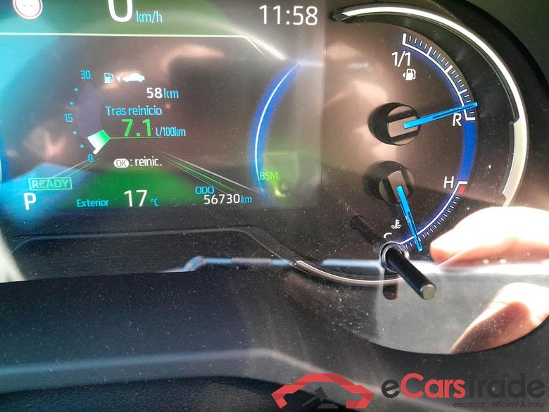 TOYOTA Rav4 / 2018 / 5P / todoterreno 2.5l 220H Black Edition(SP) #5