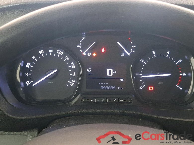 Jumpy Fourgon Club M 2.0 BlueHDi 120CV BVM6 E6d #6