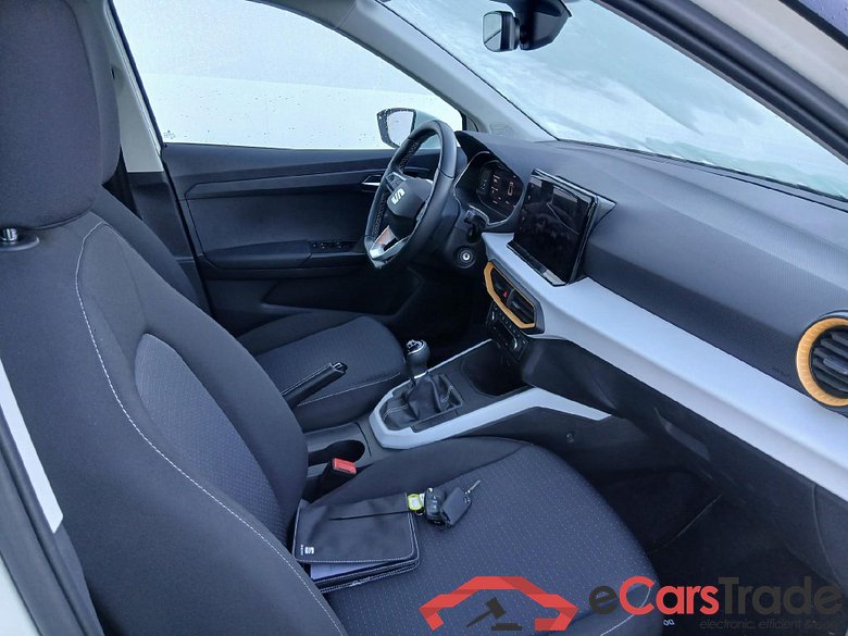 SEAT Arona / 2017 / 5P / todoterreno 1.0 TSI 81kW (110CV) Style Plus (AC) #6