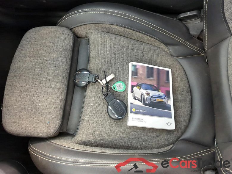 MINI Electric Business Edition 3d #4