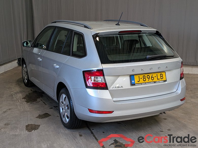 SKODA FABIA COMBI 1.0 TSI Active #4