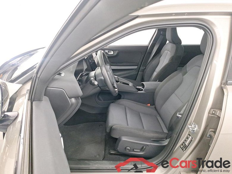 POLESTAR POLESTAR 2 78 kWh Dual Motor Launch #5