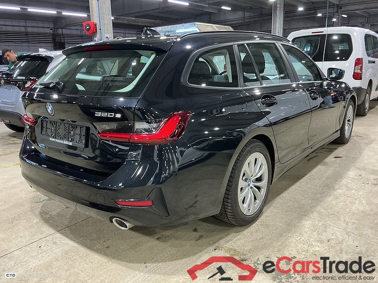 BMW 3 SERIES TOURING 2.0 320E TOURING #4