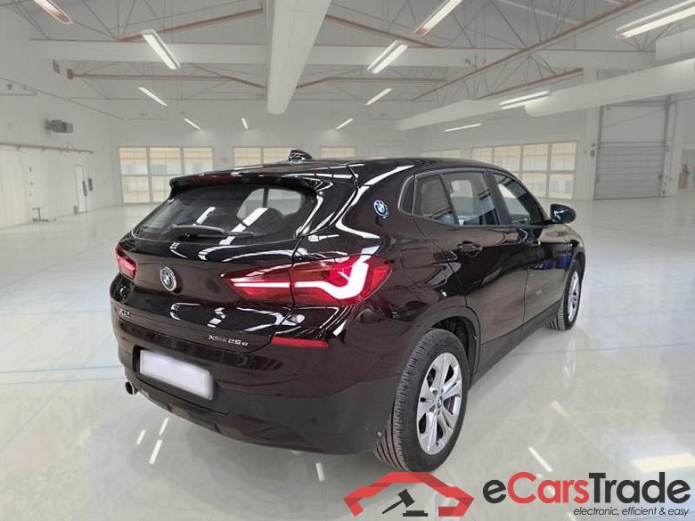 BMW X2 / 2017 / 5P / SUV XDRIVE 25E BUSINESS X AUTOMATICO #2