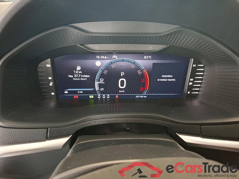 SKODA Karoq / 2022 / 5P / SUV 1.5 TSI 150ch ACT DSG7 Business #6