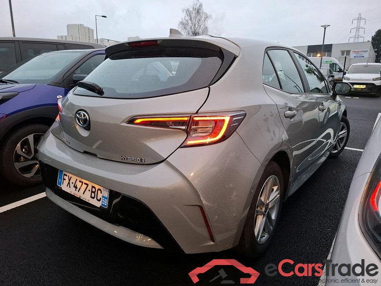 TOYOTA Corolla / 2018 / 5P / Berline Hybride 122h Dynamic Business Stage Acad #3