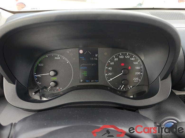 TOYOTA Yaris / 2020 / 5P / berlina con portón 1.5 120H Active Tech #4