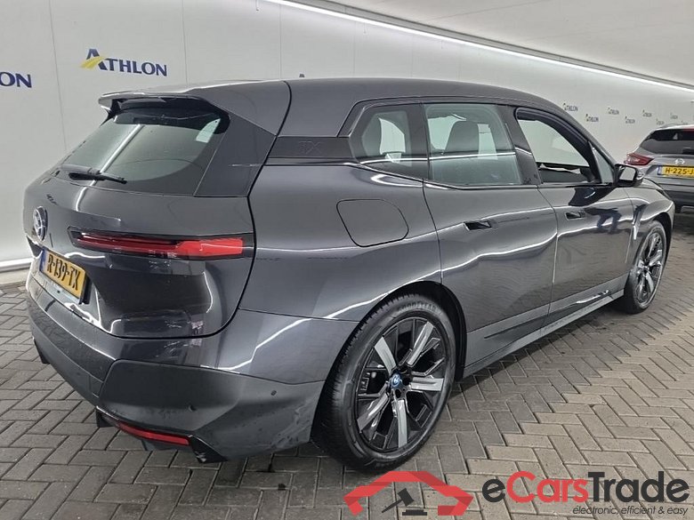 BMW iX xDrive40 5D 240kW #3