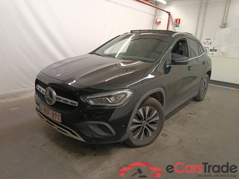 Mercedes-Benz GLA GLA 180 d Business Solution 5d #1
