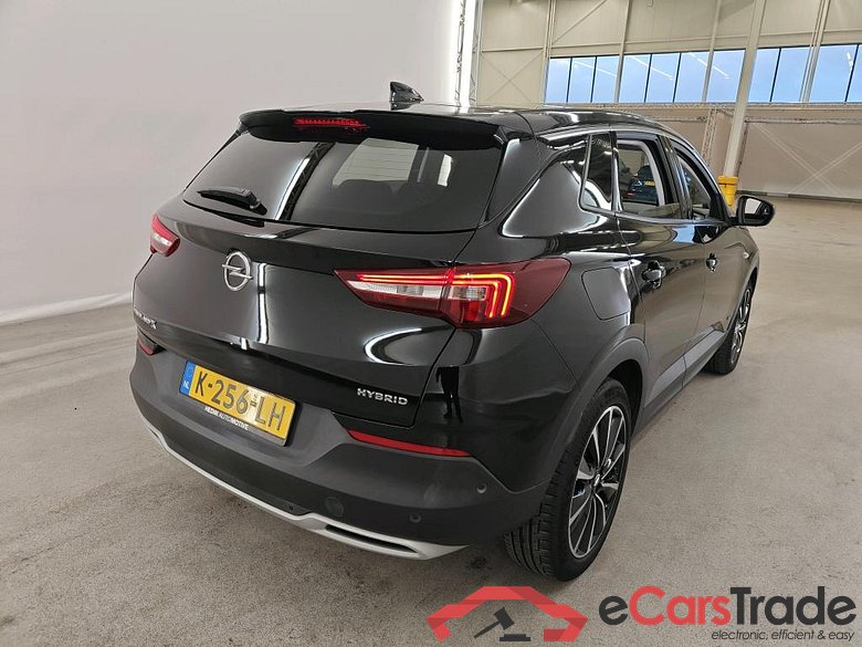 Opel Grandland X 1.6 Turbo 168kW Hybrid Bus. Exec. Automaat 5d #2