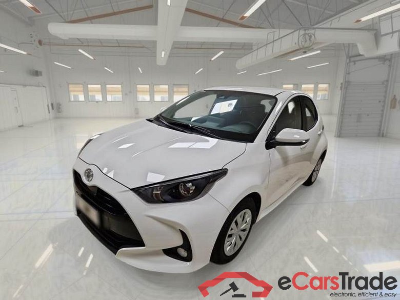 TOYOTA YARIS / 2020 / 5P / BERLINA 1.0 ACTIVE MY22