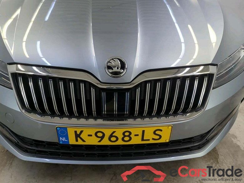 SKODA Superb Combi 1.5 TSI Business Ed. #4