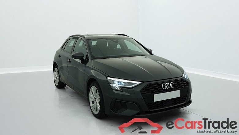 Audi A3 Sportback 35 TFSI Mild Hybrid 150 S tronic 7 Design Luxe #1