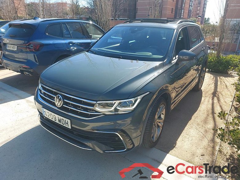 VOLKSWAGEN Tiguan / 2020 / 5P / todoterreno R-Line 1.4 TSI eHybrid 180kW (245CV) DSG