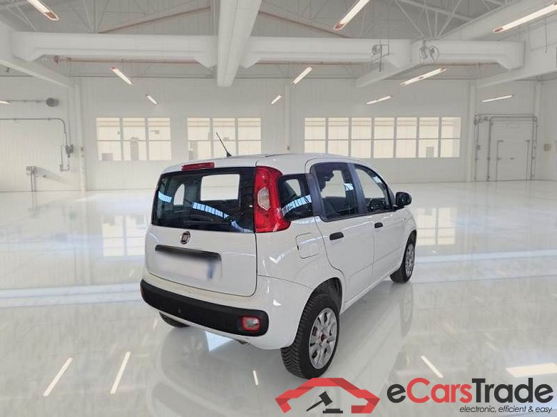 FIAT PANDA / 2011 / 5P / BERLINA 0.9 TWINAIR TURBO NATURAL POWER EASY #2